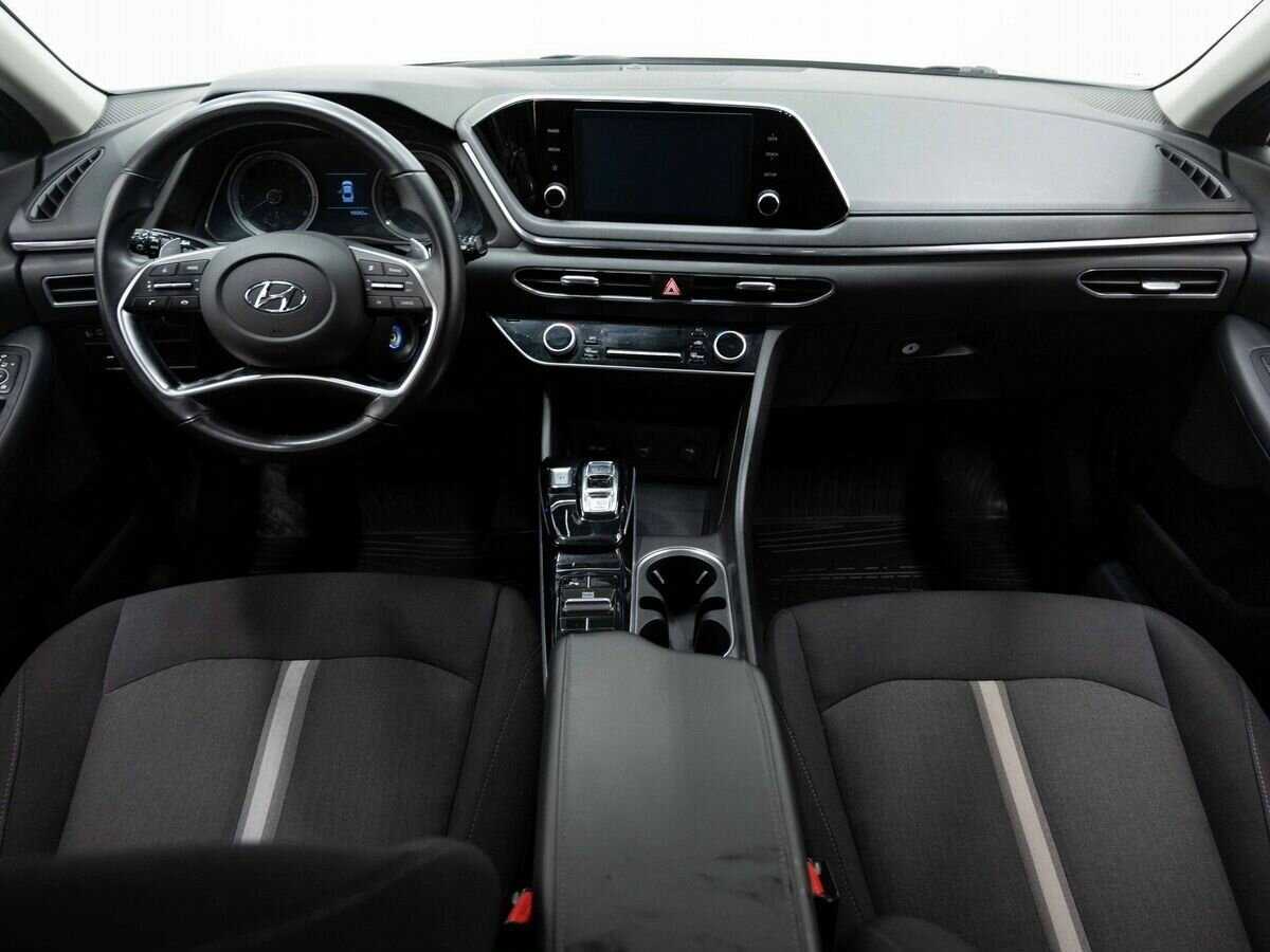 Hyundai Sonata 2019 года с пробегом. Фото: #12