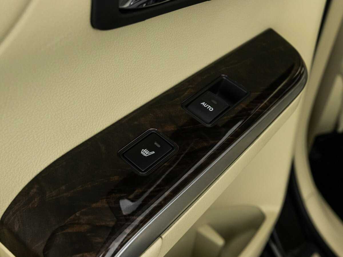 Toyota Camry 2016 года с пробегом. Фото: #19