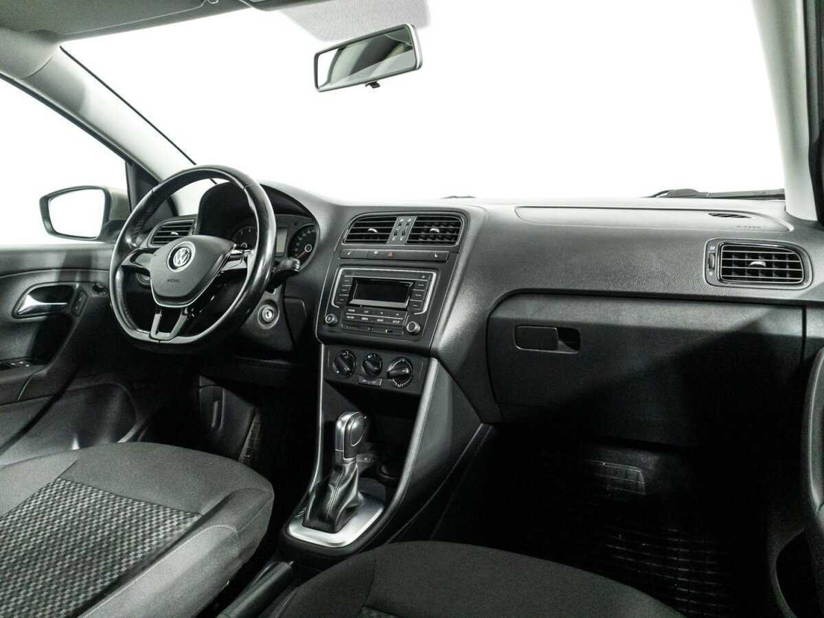 Volkswagen Polo 2017 года с пробегом. Фото: #8