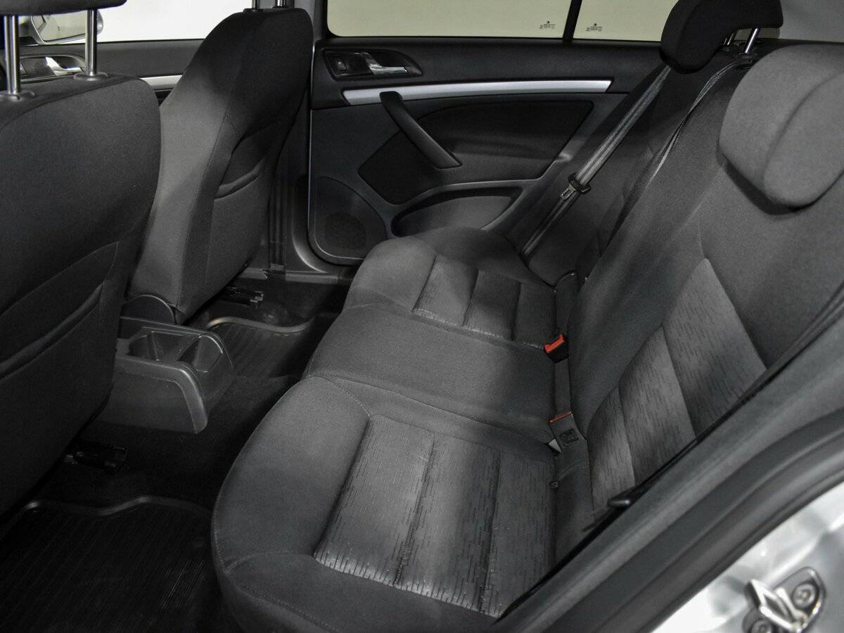 Skoda Octavia 2013 года с пробегом. Фото: #11