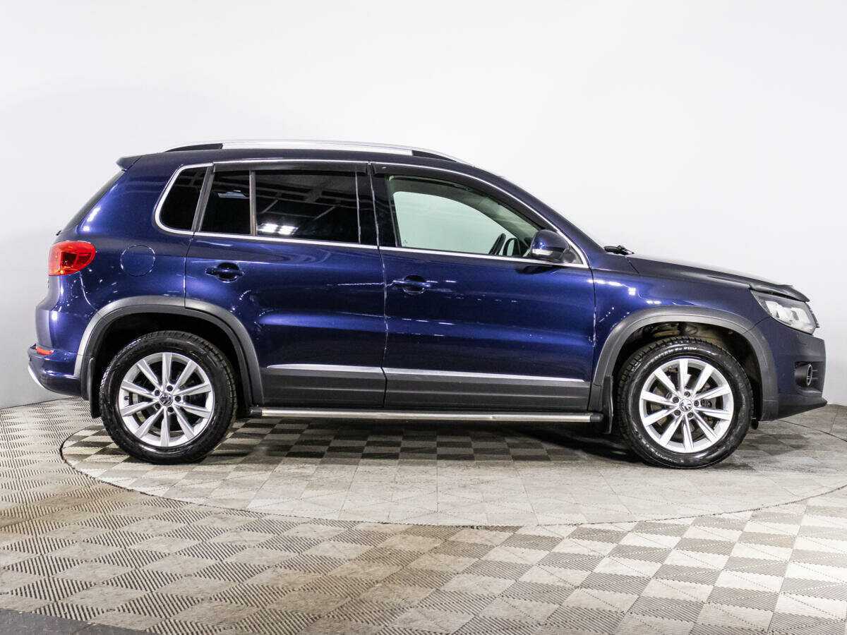Volkswagen Tiguan 2012 года с пробегом. Фото: #3
