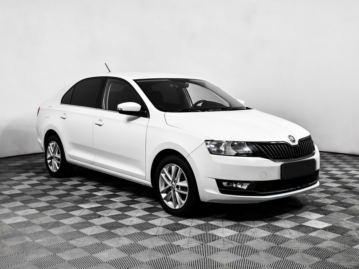 Skoda Rapid 2018 года с пробегом. Фото: #2