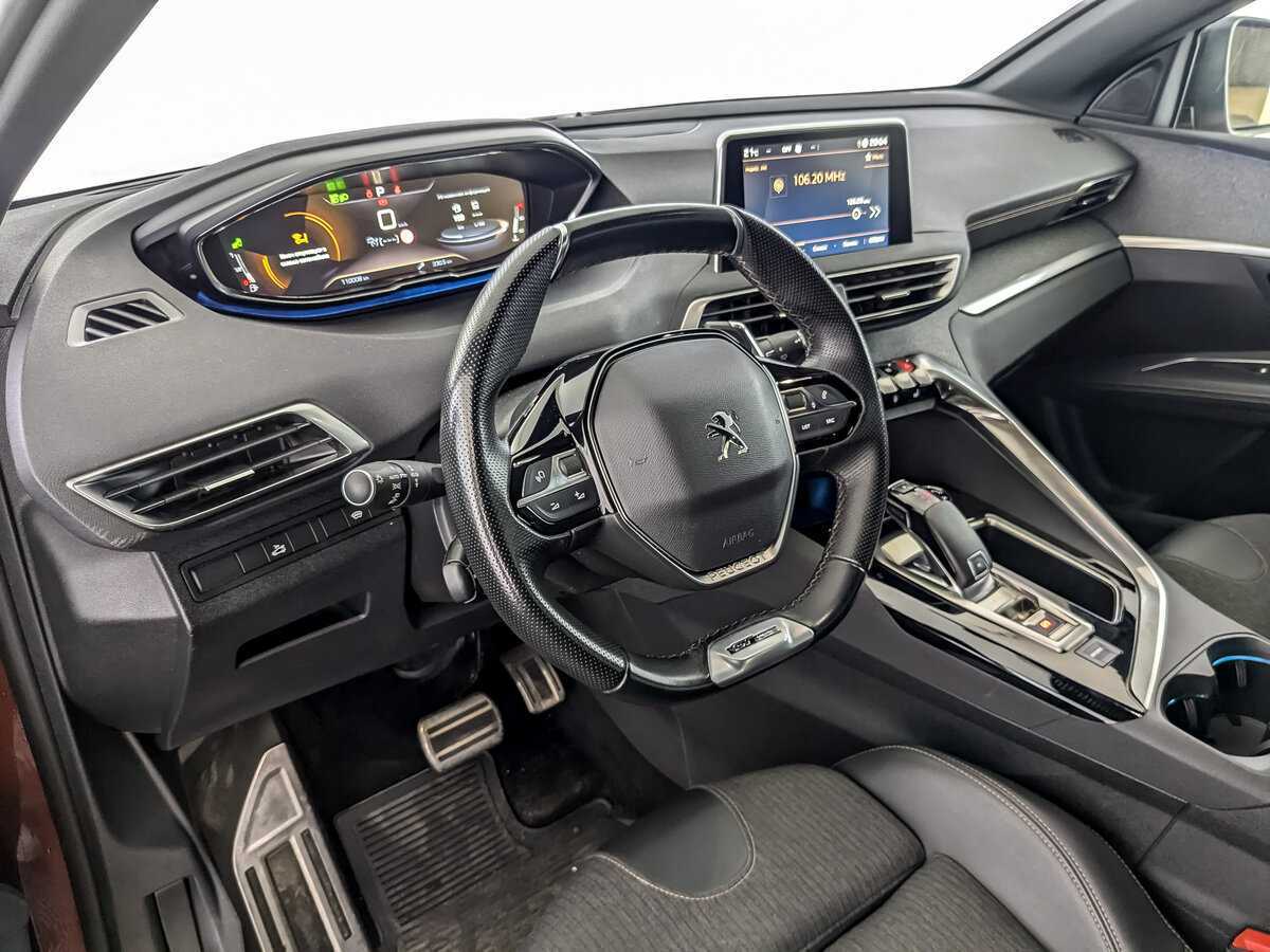 Peugeot 3008 2019 года с пробегом. Фото: #15
