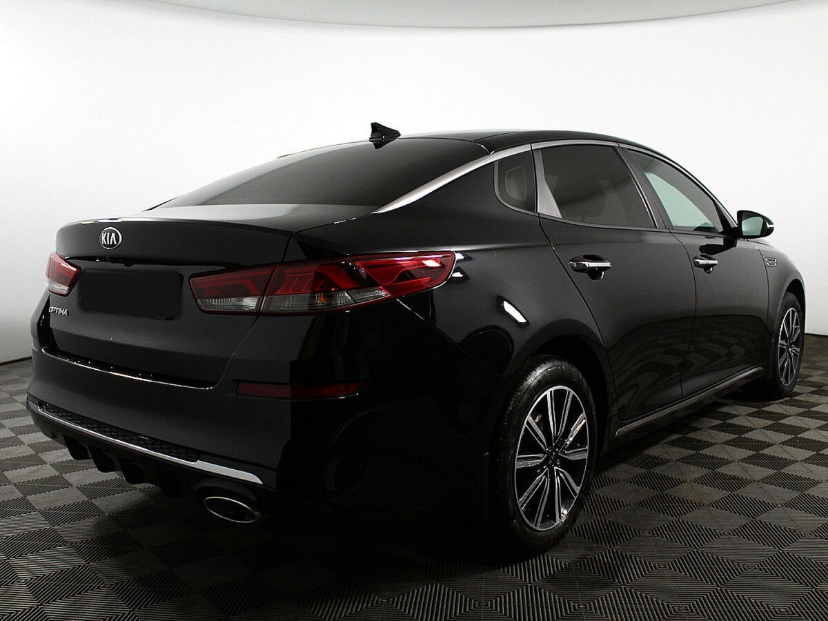 Kia Optima 2018 года с пробегом. Фото: #4