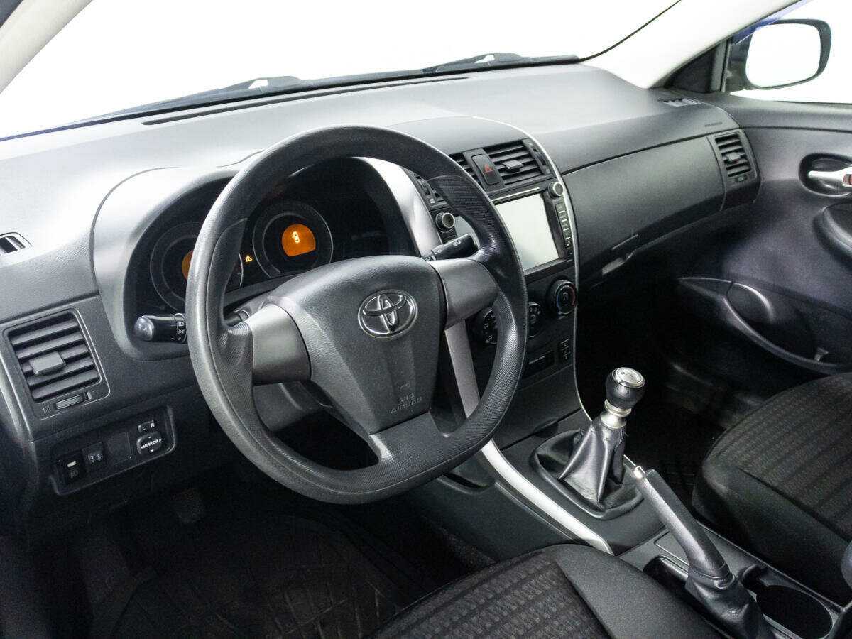 Toyota Corolla 2013 года с пробегом. Фото: #10