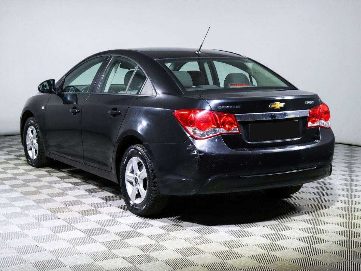 Chevrolet Cruze 2013 года с пробегом. Фото: #4