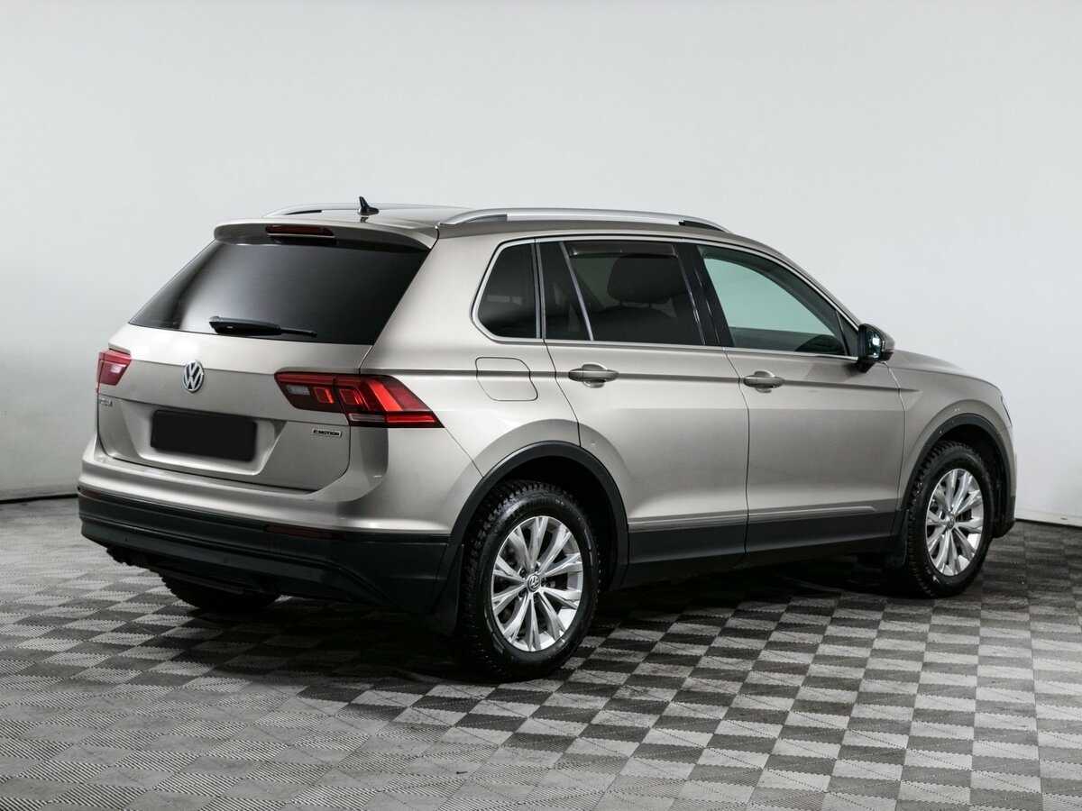 Volkswagen Tiguan 2018 года с пробегом. Фото: #3