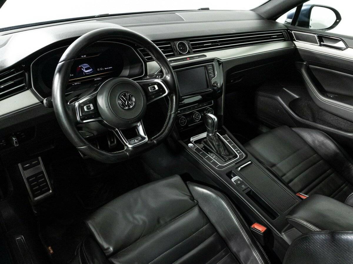 Volkswagen Passat 2017 года с пробегом. Фото: #10