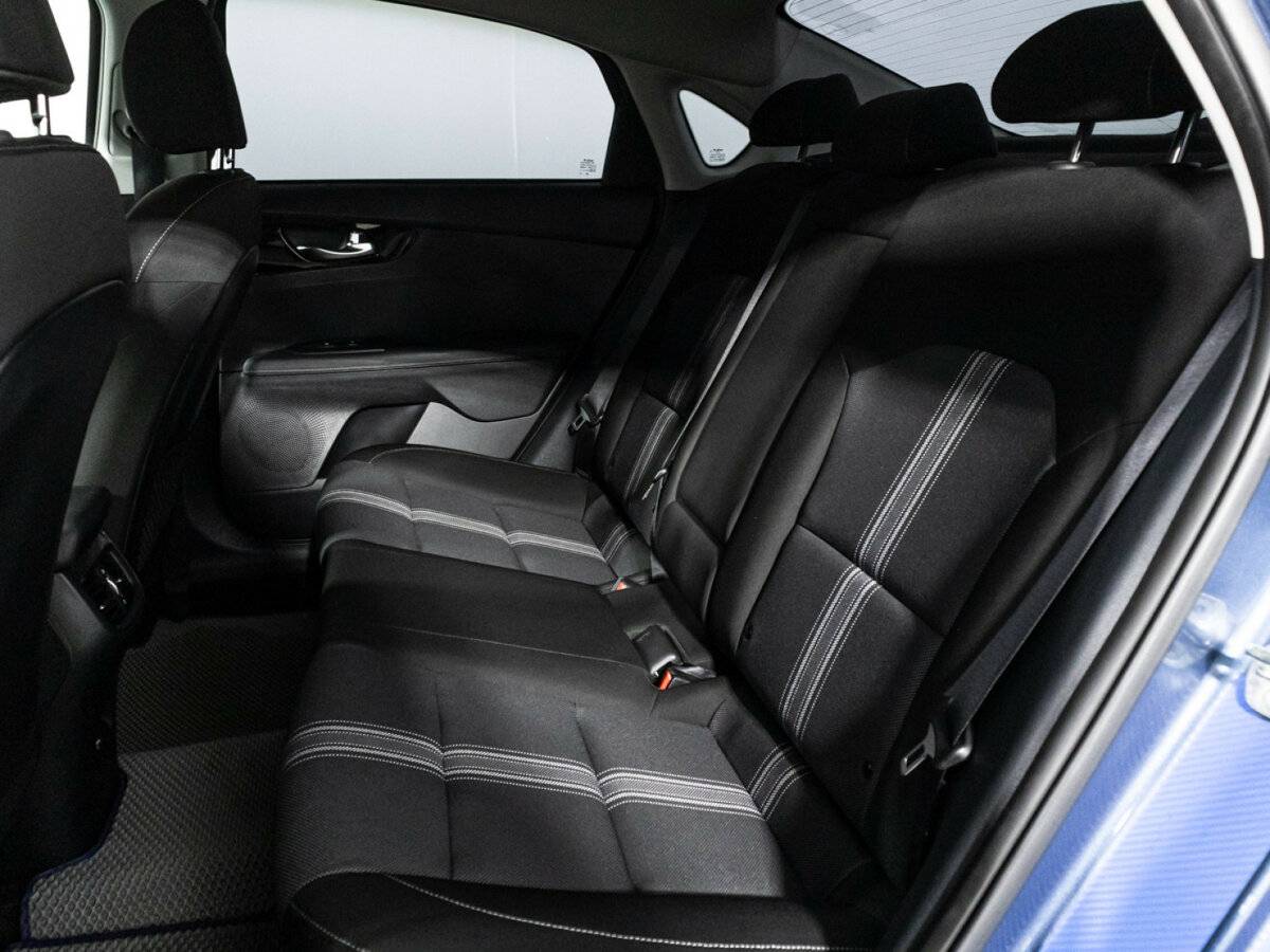 Kia Cerato 2021 года с пробегом. Фото: #9