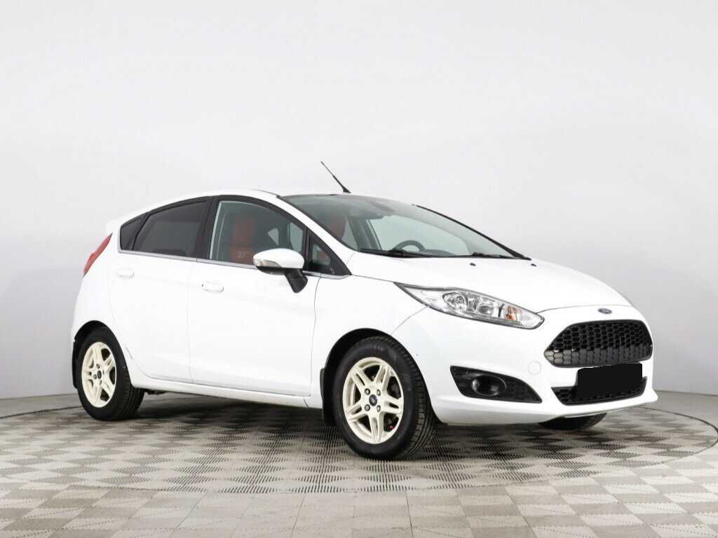 Ford Fiesta 2016 года с пробегом. Фото: #2