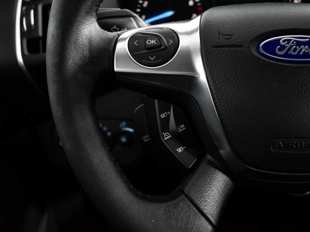 Ford Kuga 2013 года с пробегом. Фото: #17