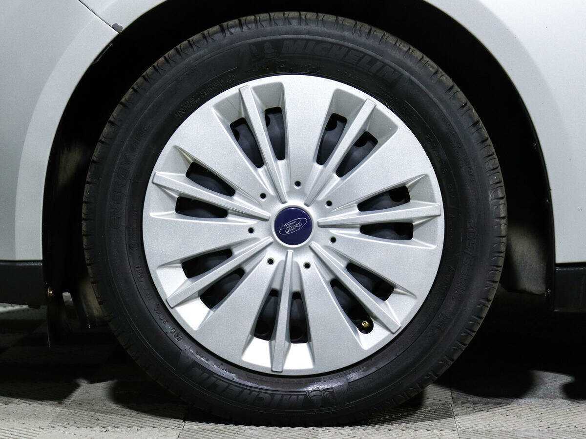 Ford Focus 2018 года с пробегом. Фото: #14