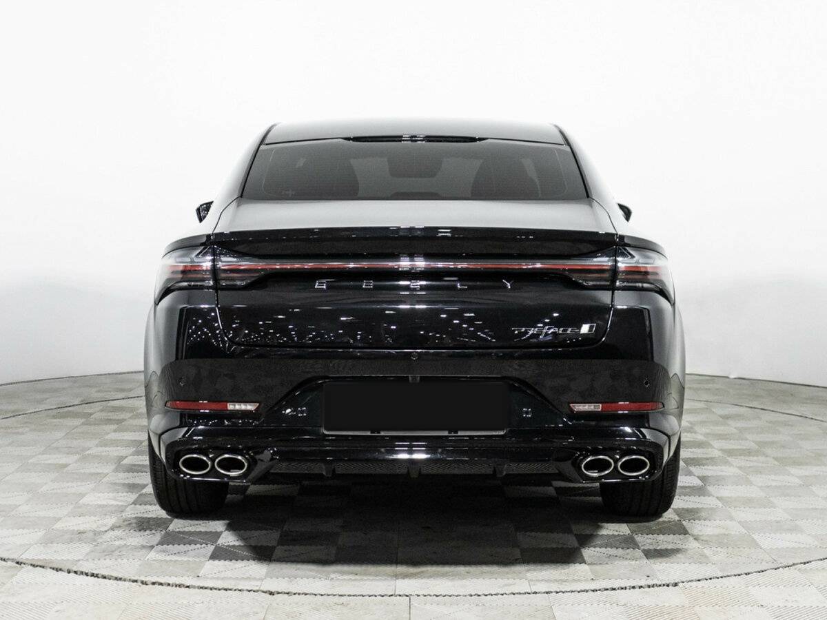 Geely Preface 2024 года с пробегом. Фото: #5