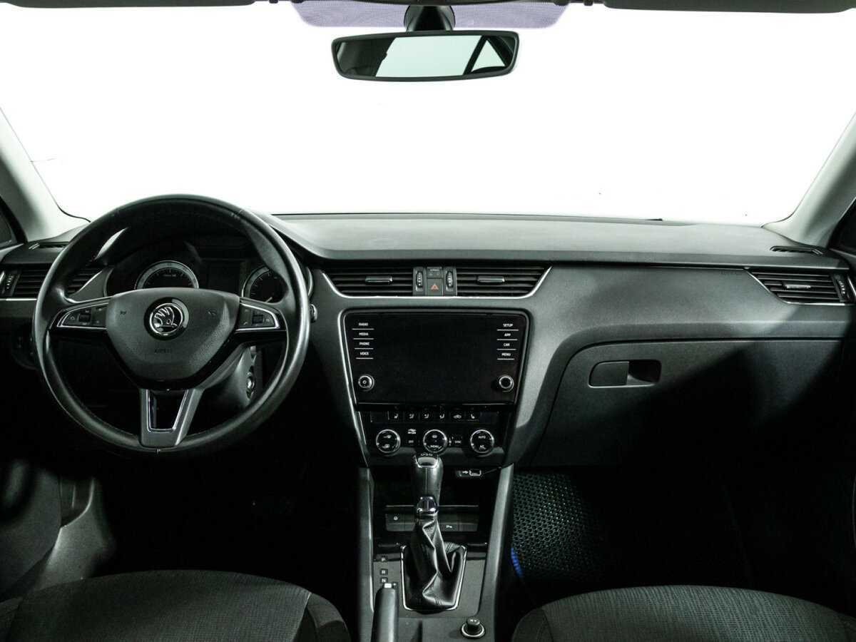 Skoda Octavia 2018 года с пробегом. Фото: #12