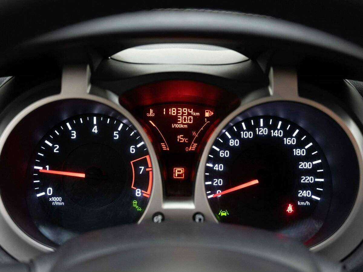 Nissan Juke 2014 года с пробегом. Фото: #16