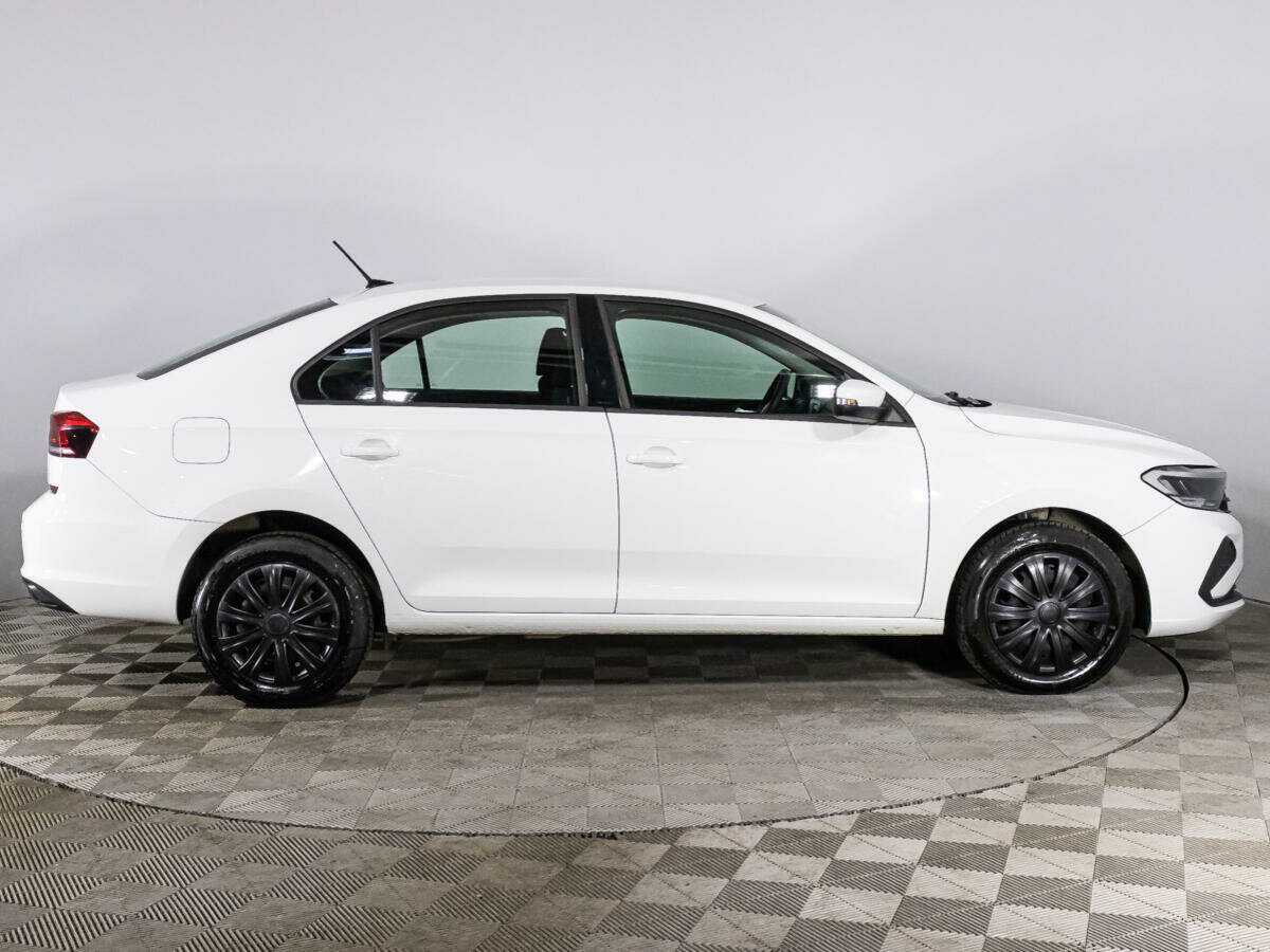 Volkswagen Polo 2021 года с пробегом. Фото: #3