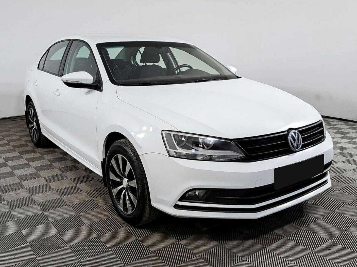 Volkswagen Jetta 2016 года с пробегом. Фото: #2