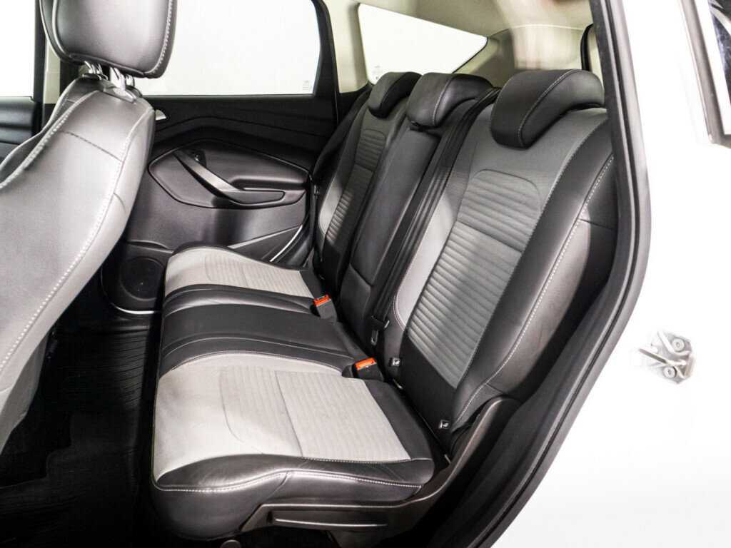 Ford Kuga 2017 года с пробегом. Фото: #9