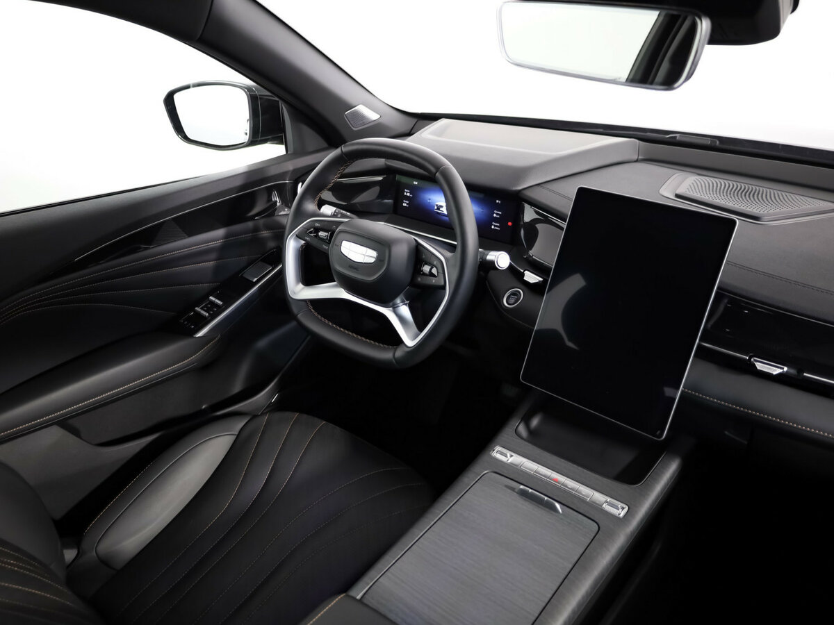 Geely Preface 2024 года с пробегом. Фото: #6