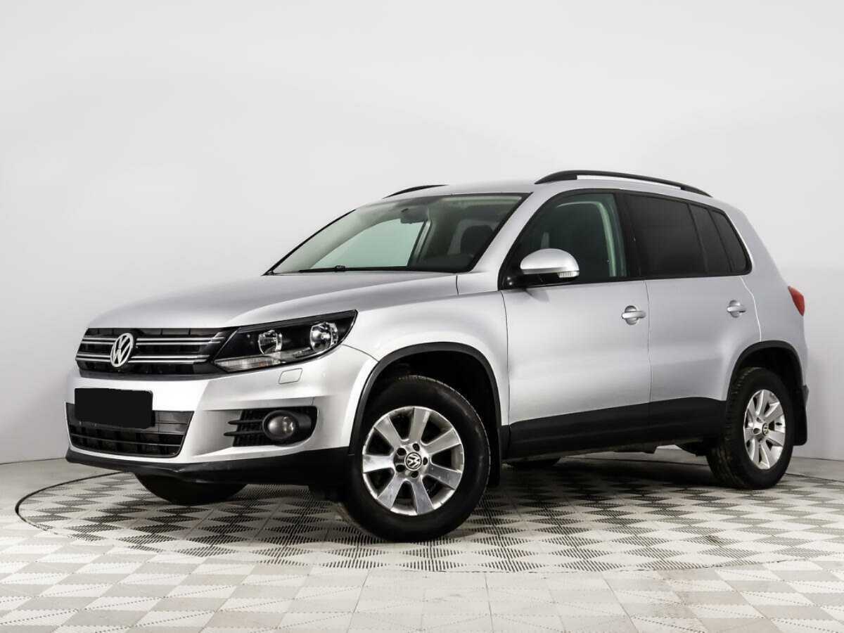 Volkswagen Tiguan 2012 года с пробегом. Фото: #0