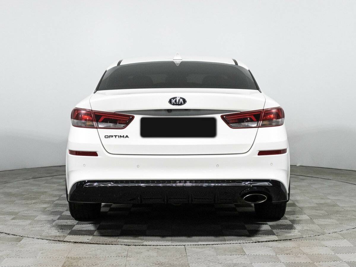 Kia Optima 2018 года с пробегом. Фото: #5