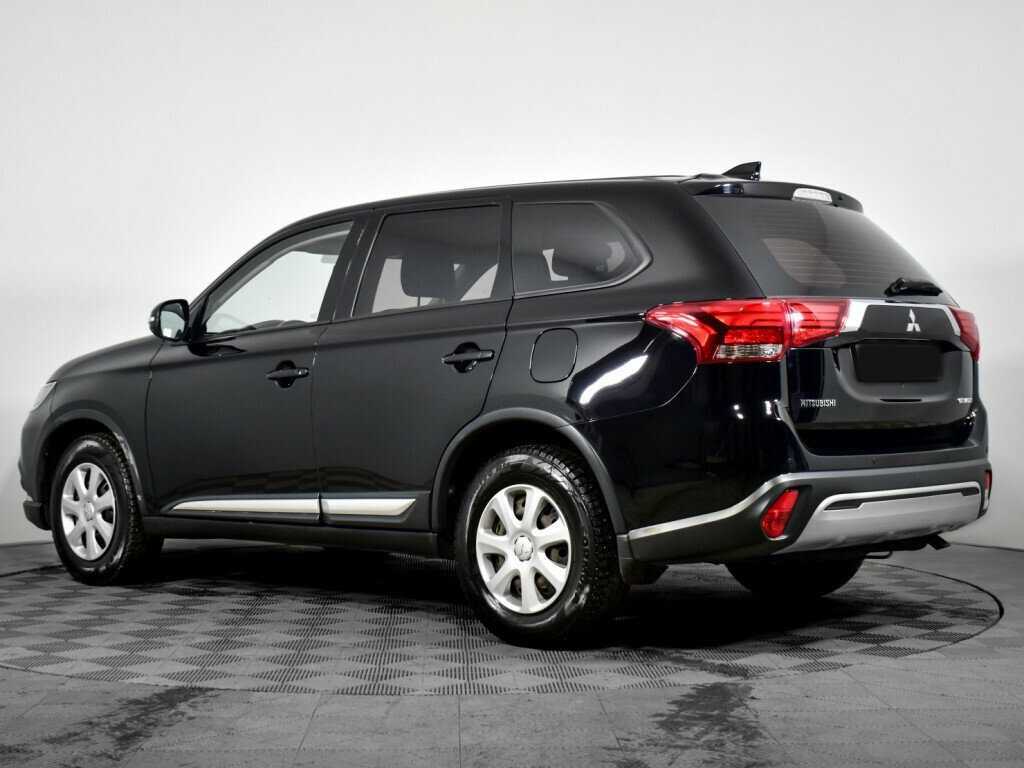 Mitsubishi Outlander 2019 года с пробегом. Фото: #5