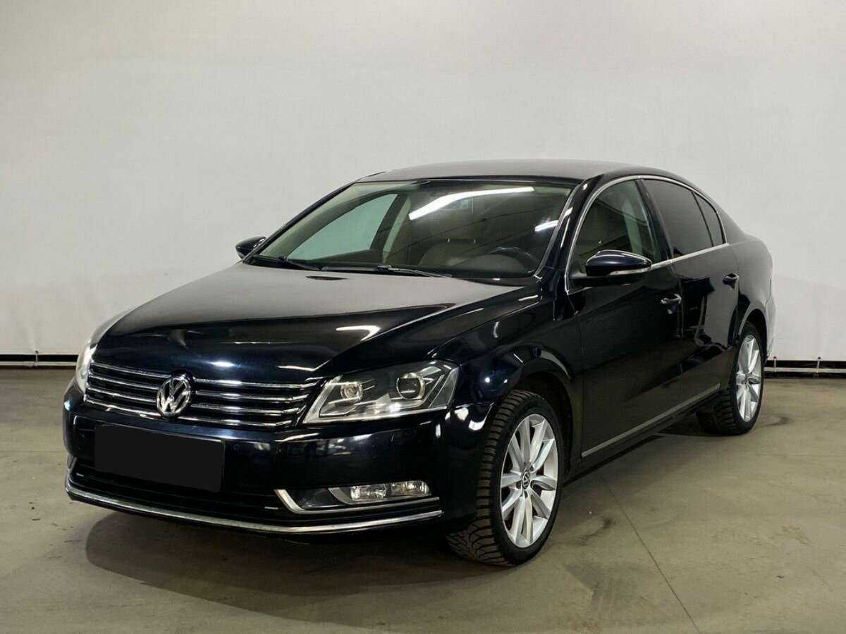 Volkswagen Passat 2012 года с пробегом. Фото: #0