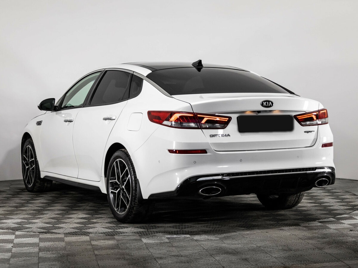 Kia Optima 2018 года с пробегом. Фото: #7