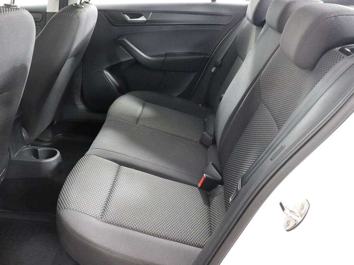 Volkswagen Polo 2022 года с пробегом. Фото: #8