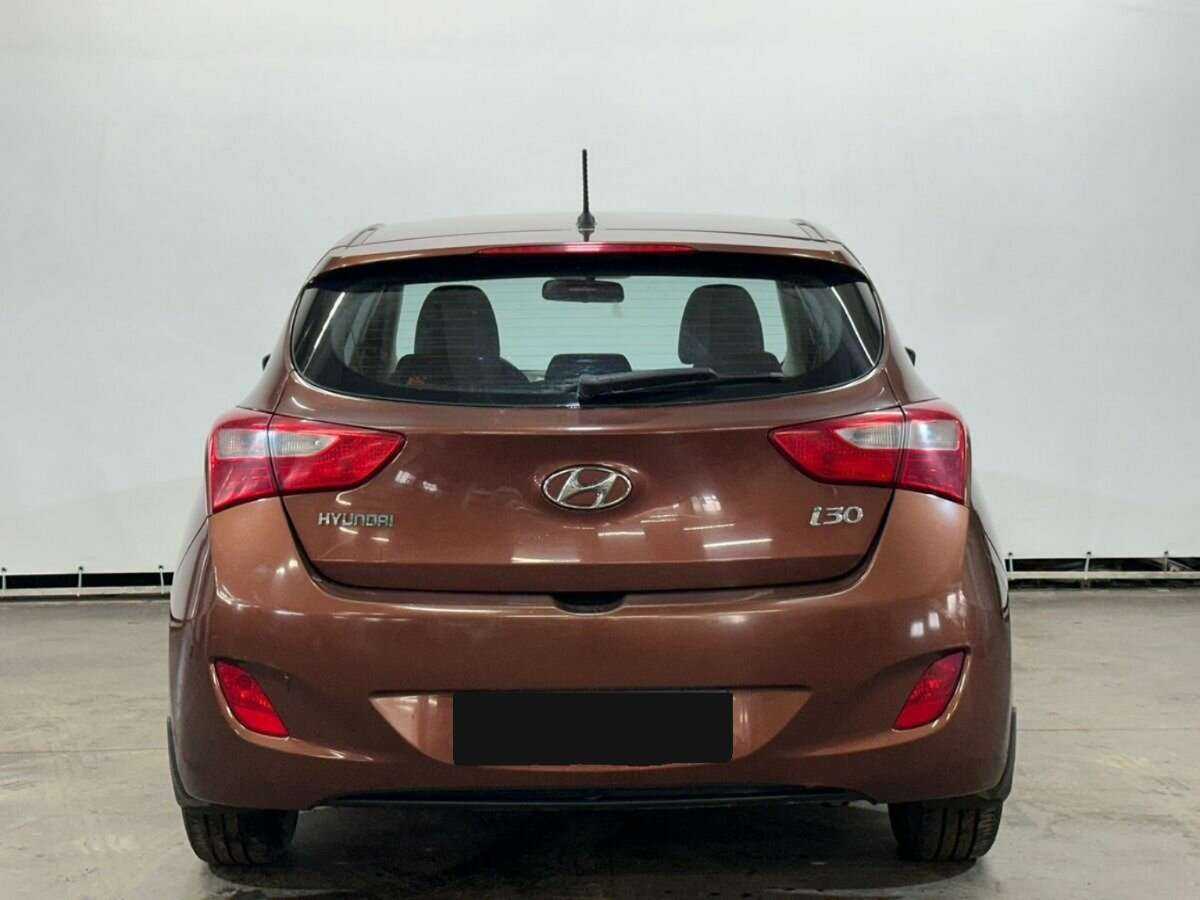 Hyundai i30 2012 года с пробегом. Фото: #5