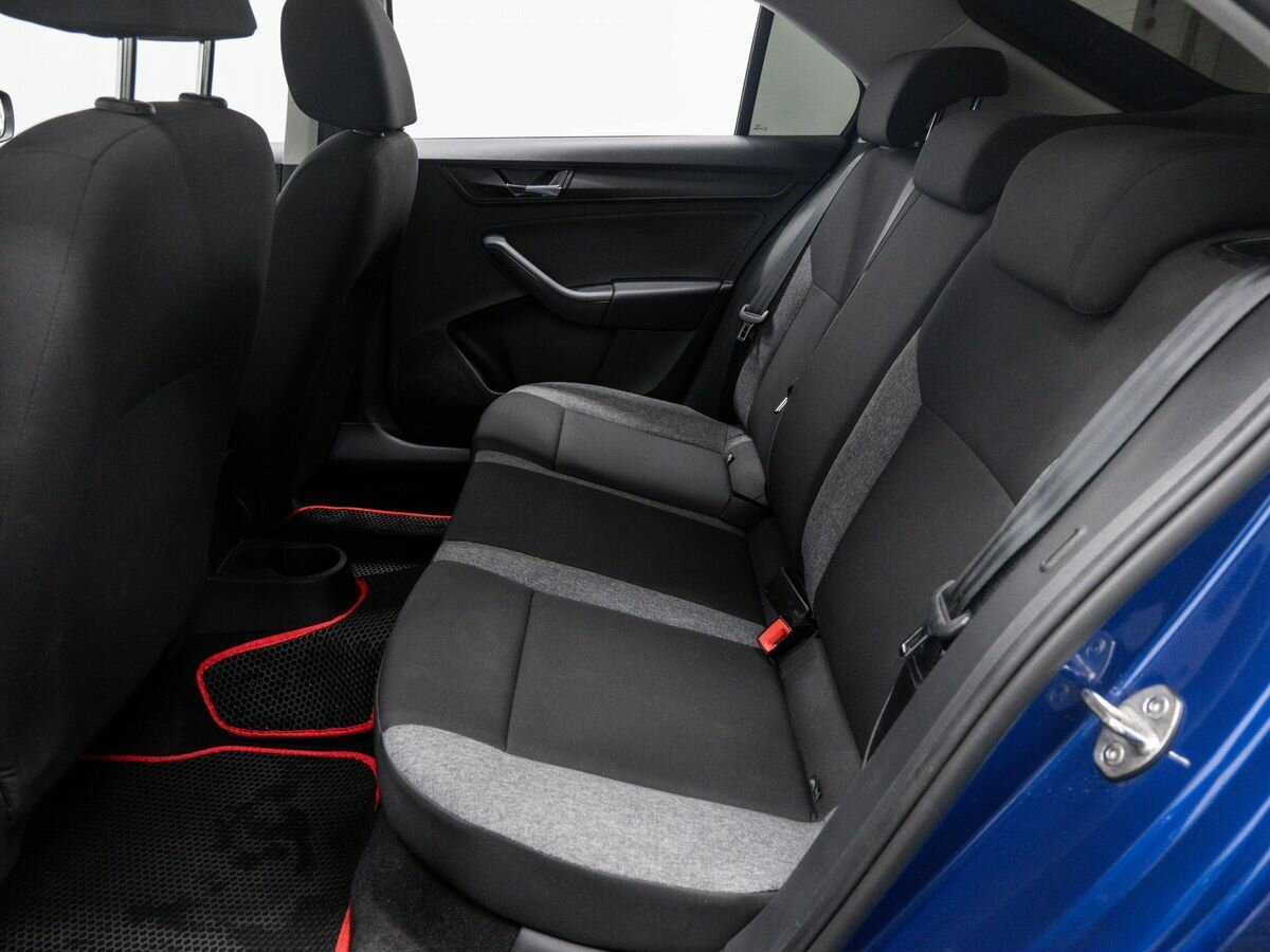 Skoda Rapid 2021 года с пробегом. Фото: #12
