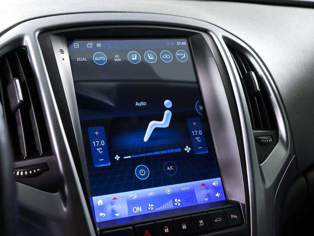 Opel Astra 2013 года с пробегом. Фото: #17