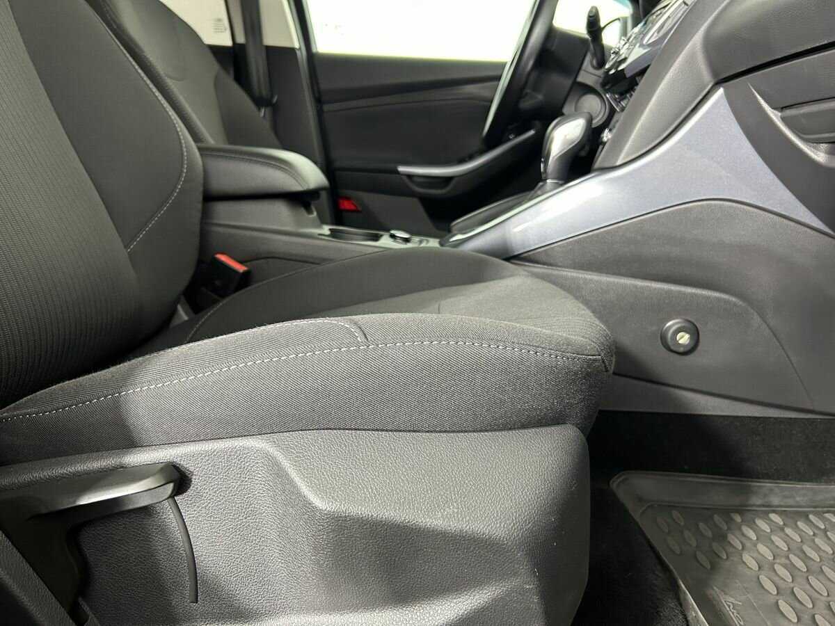 Ford Focus 2014 года с пробегом. Фото: #13