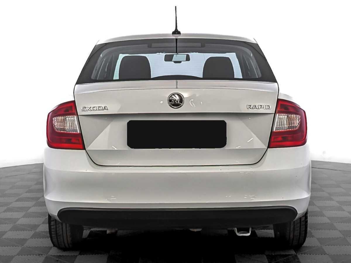 Skoda Rapid 2017 года с пробегом. Фото: #5