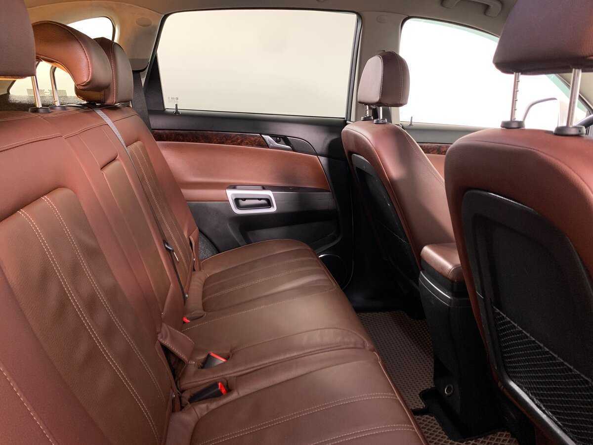 Opel Antara 2014 года с пробегом. Фото: #17