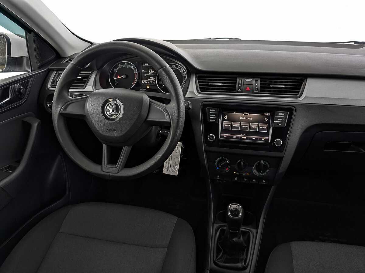 Skoda Rapid 2019 года с пробегом. Фото: #25