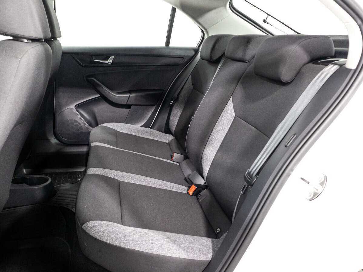 Skoda Rapid 2021 года с пробегом. Фото: #8
