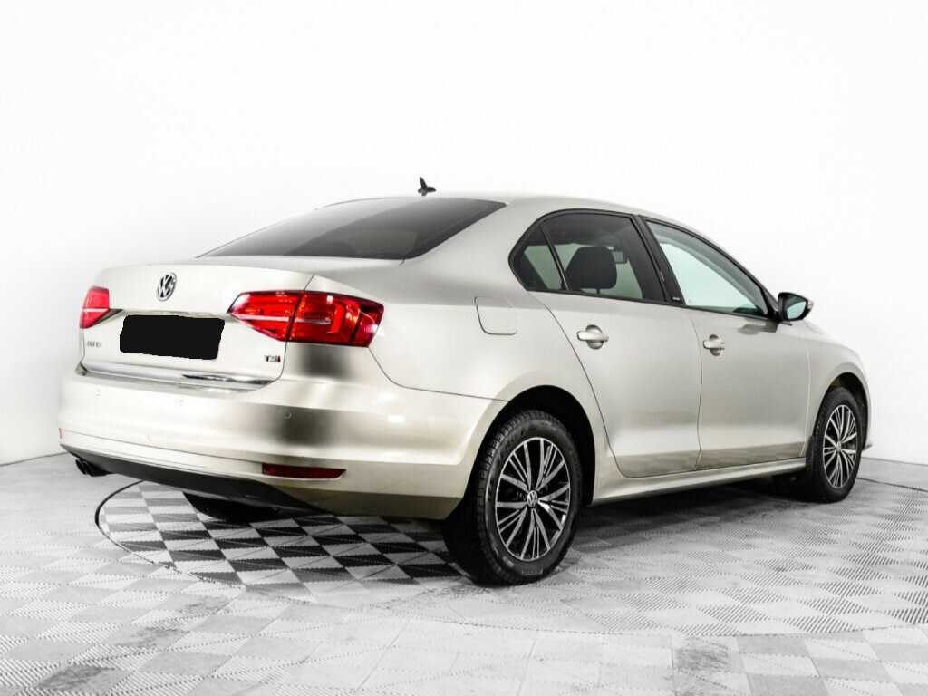 Volkswagen Jetta 2016 года с пробегом. Фото: #4