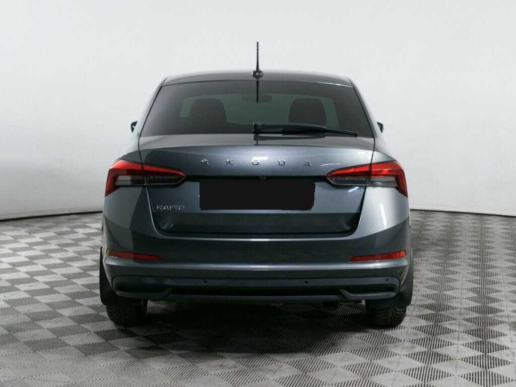 Skoda Rapid 2021 года с пробегом. Фото: #4
