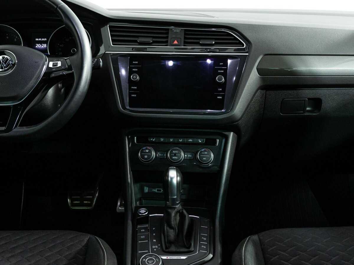 Volkswagen Tiguan 2018 года с пробегом. Фото: #13