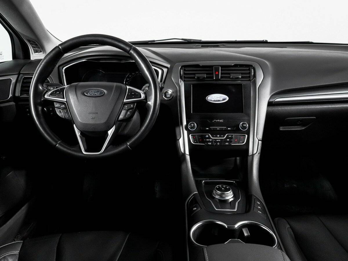 Ford Mondeo 2019 года с пробегом. Фото: #11
