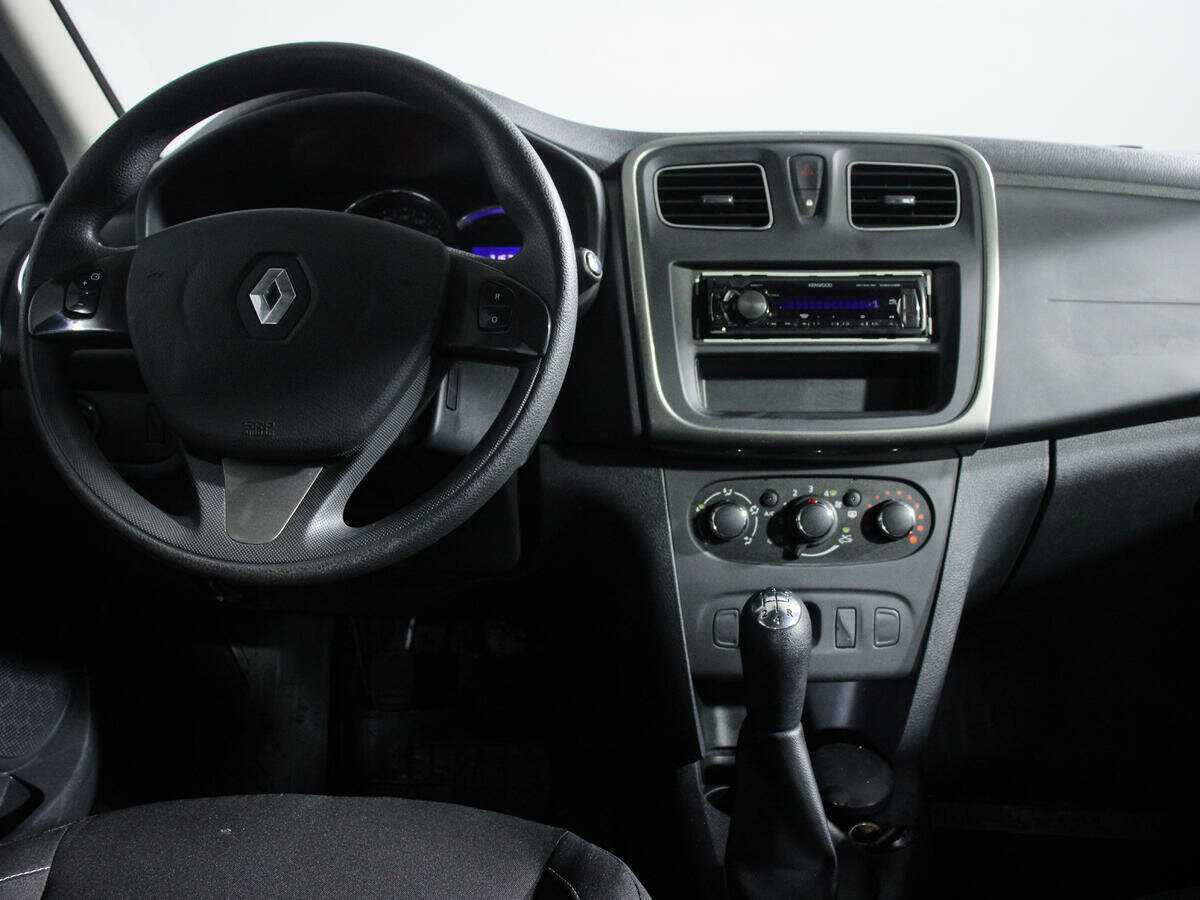 Renault Sandero 2017 года с пробегом. Фото: #9