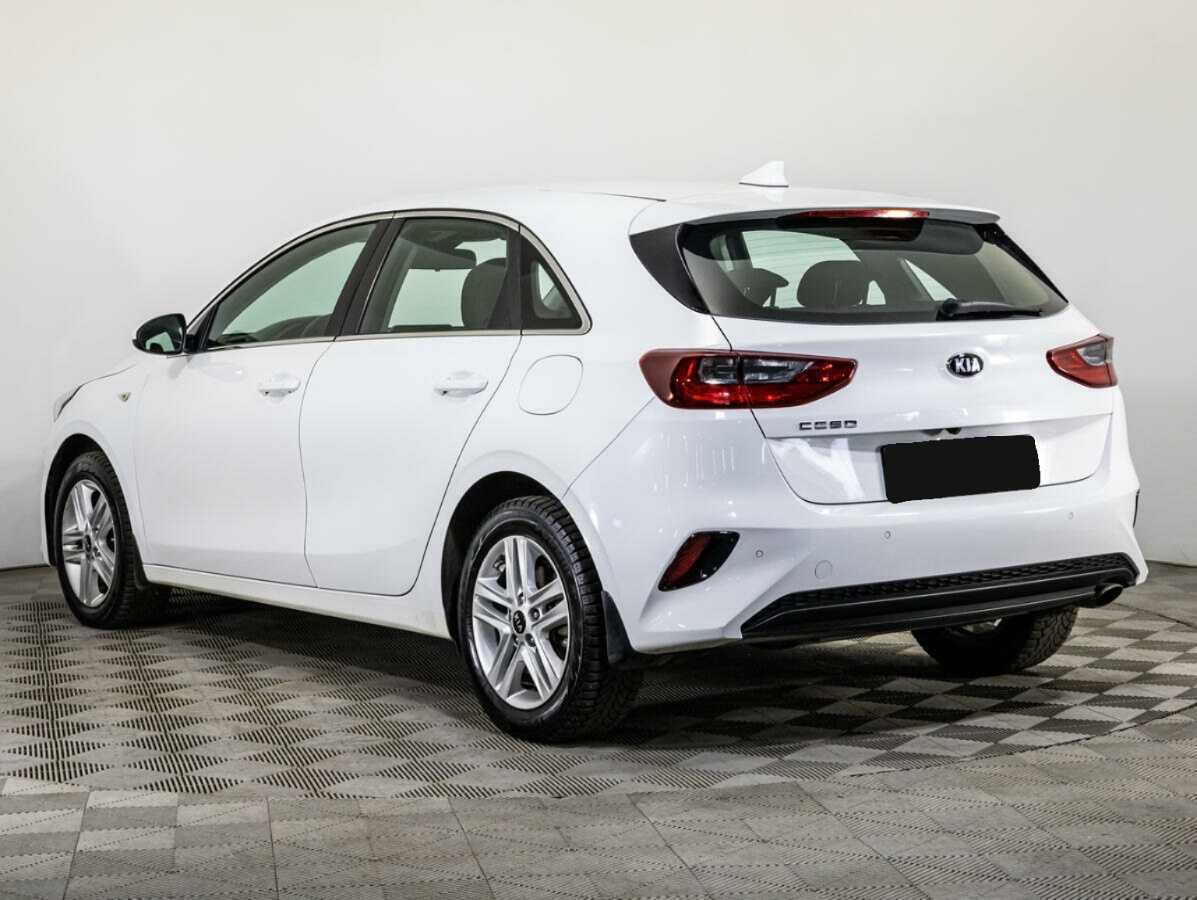Kia Ceed 2019 года с пробегом. Фото: #6