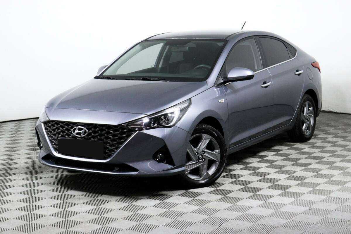Hyundai Solaris 2020 года с пробегом. Посмотреть фото