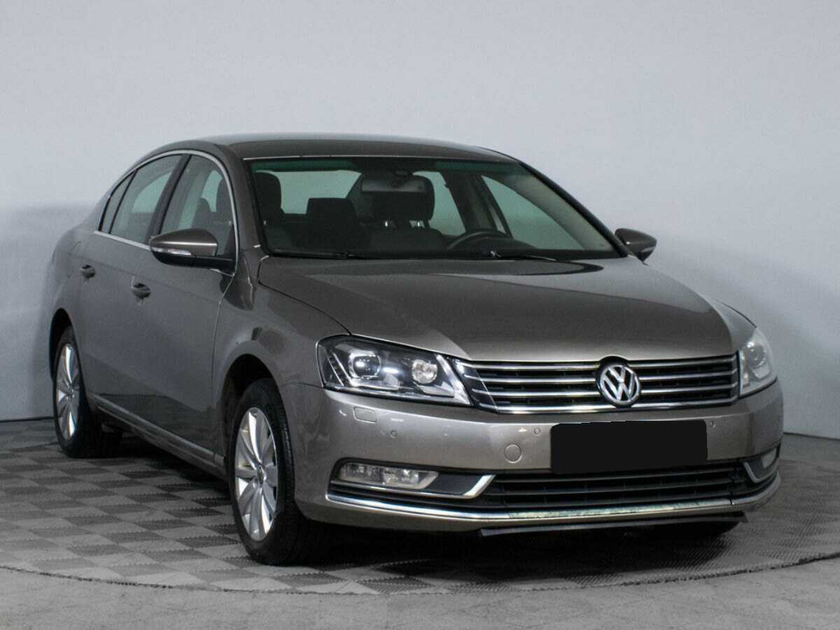 Volkswagen Passat 2012 года с пробегом. Фото: #2