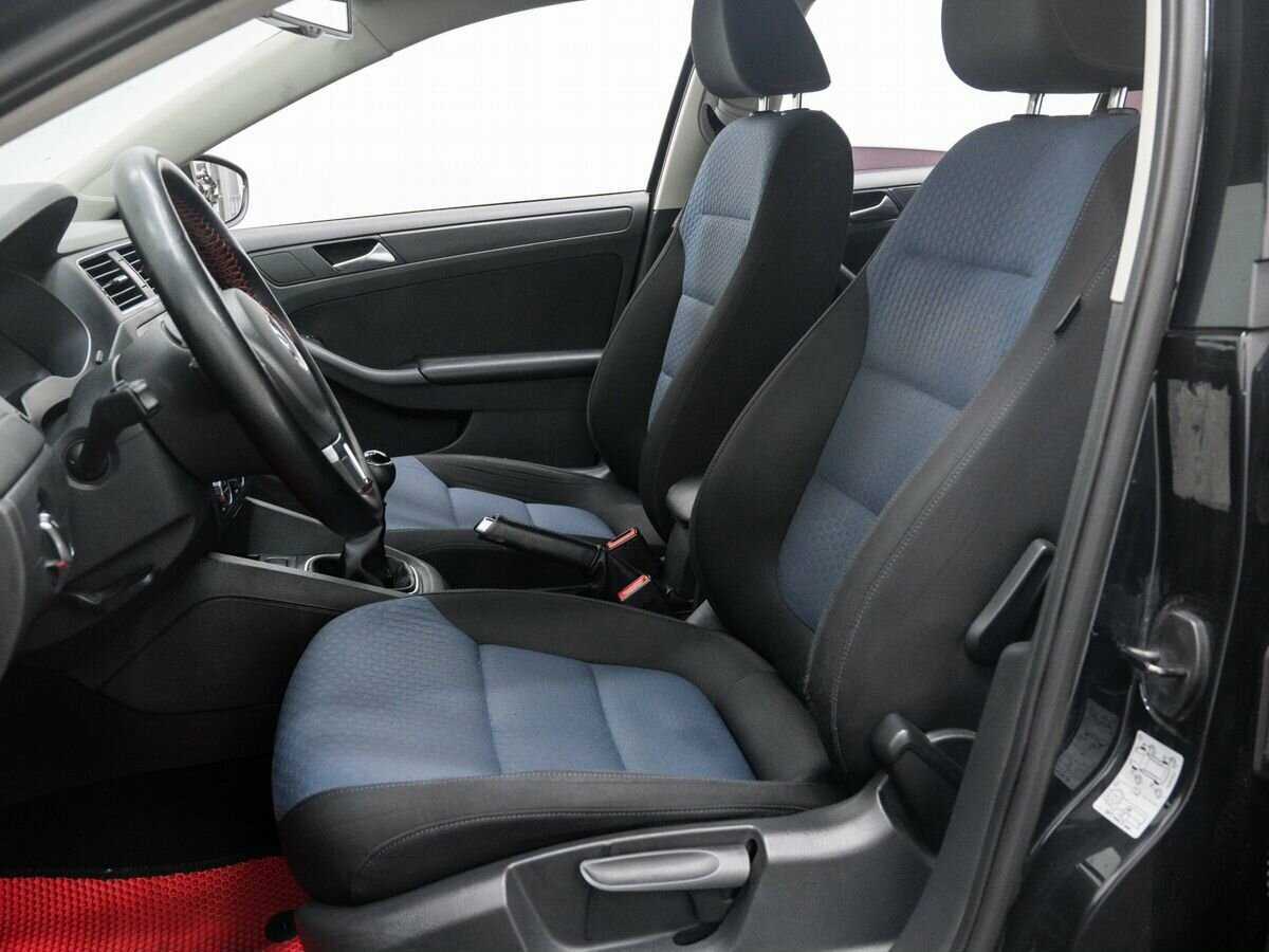 Volkswagen Jetta 2013 года с пробегом. Фото: #13
