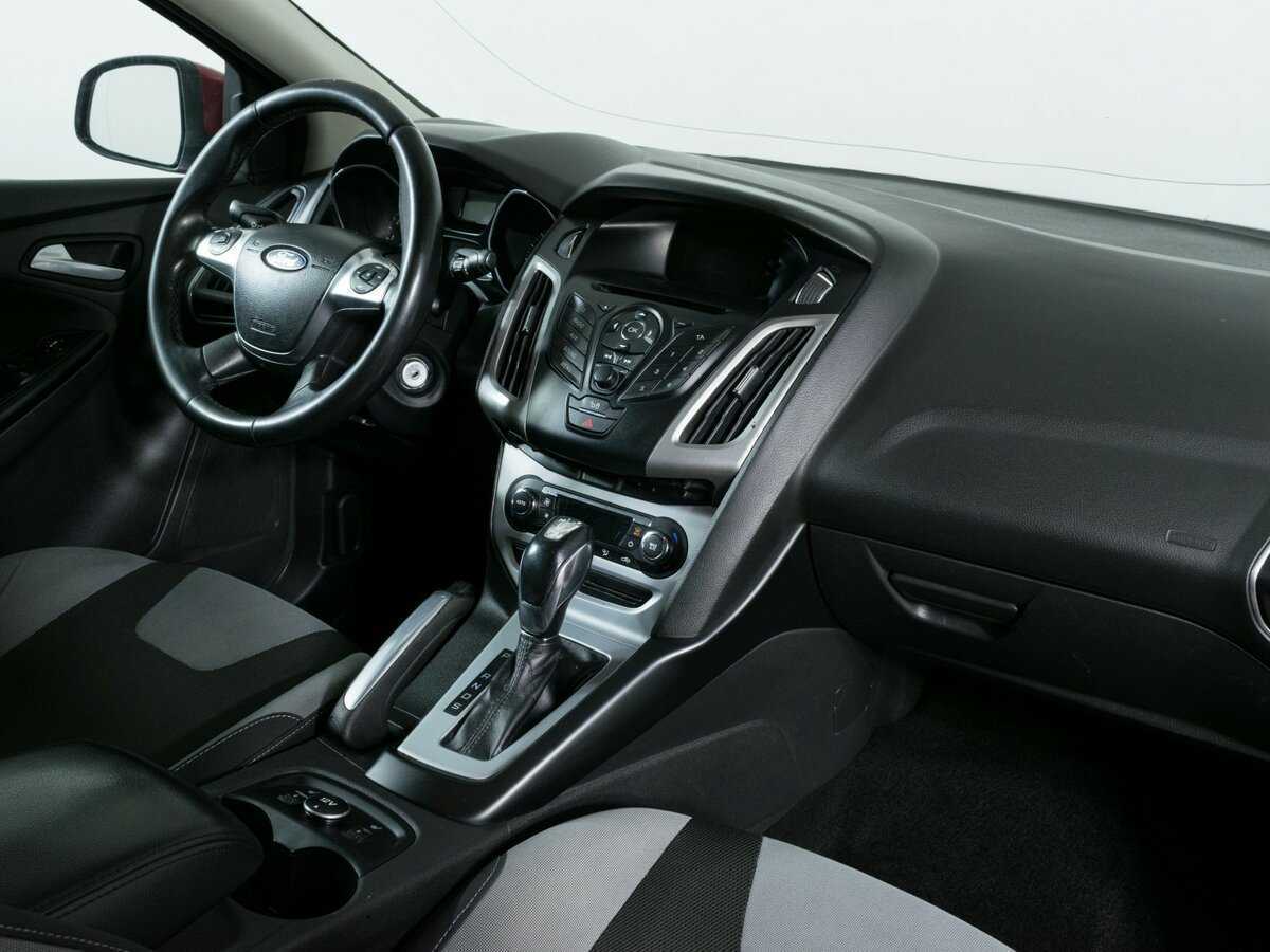 Ford Focus 2012 года с пробегом. Фото: #7