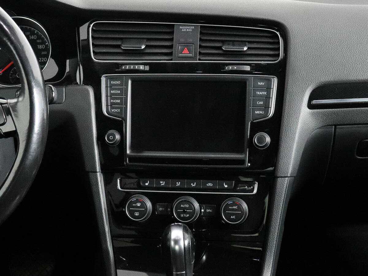 Volkswagen Golf 2013 года с пробегом. Фото: #10