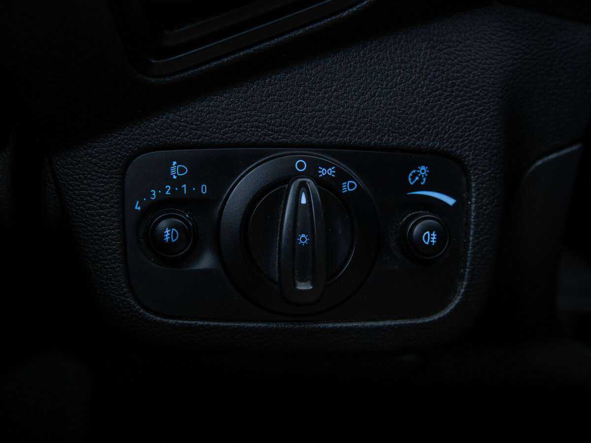 Ford Kuga 2017 года с пробегом. Фото: #12