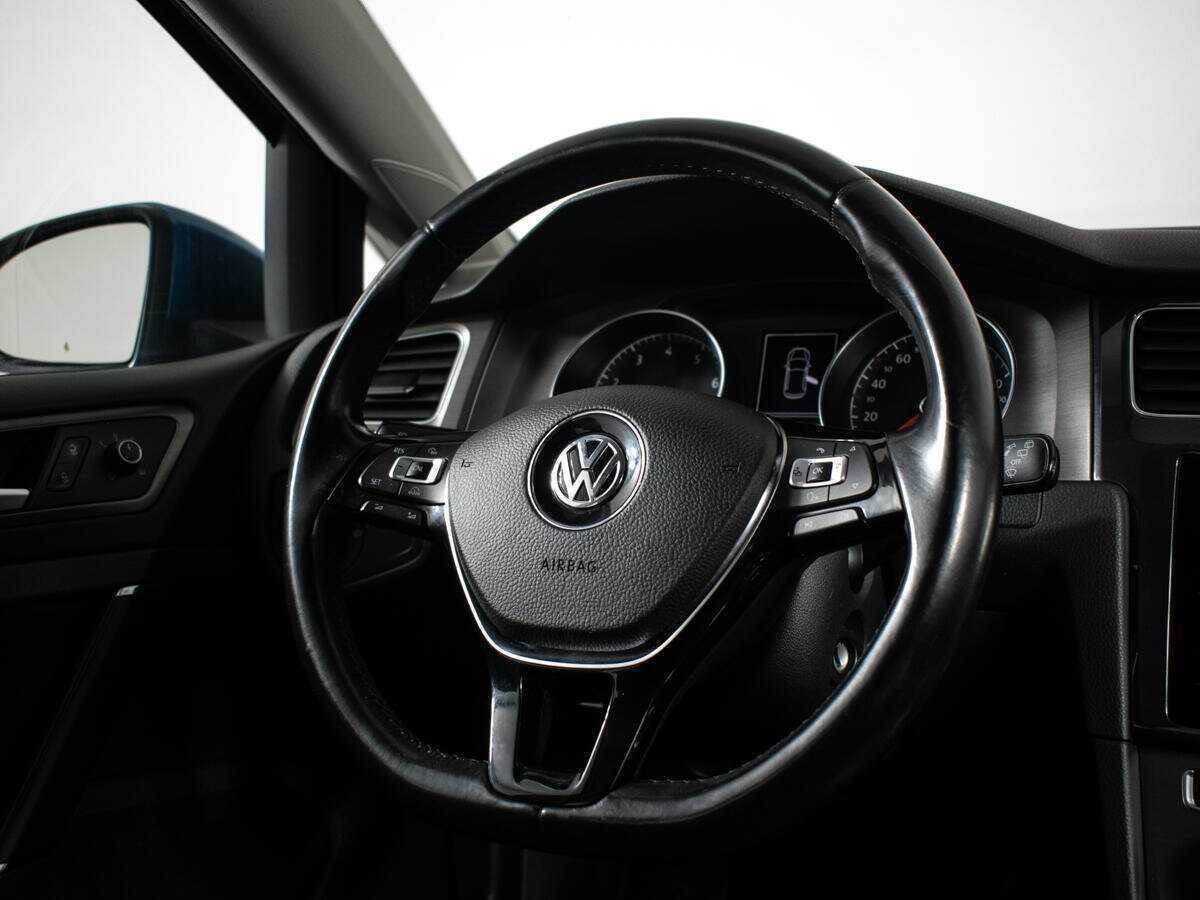 Volkswagen Golf 2012 года с пробегом. Фото: #13
